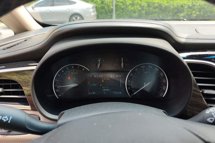 Used Buick GL8 2018 ES 28T Luxury Model China VI Standard Instrument Cluster