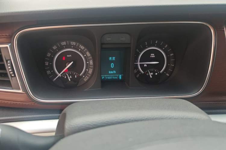 Used Buick GL8 2018 28T Comfort Model China VI Standard Instrument Cluster