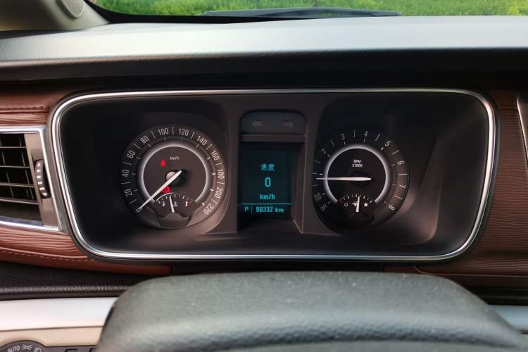 Used Buick GL8 2018 28T Prestige Version China VI Standard Instrument Cluster