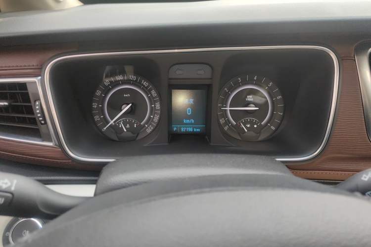 Used Buick GL8 2018 28T Luxury Model China VI Standard Instrument Cluster