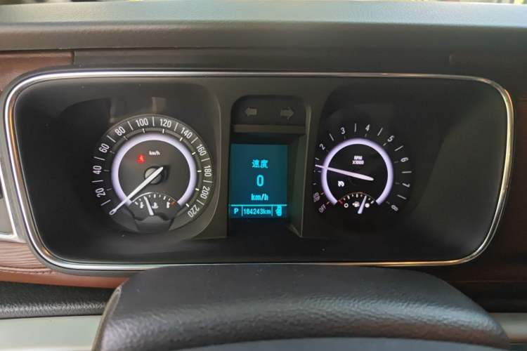 Used Buick GL8 2018 28T Prestige Version China VI Standard Instrument Cluster