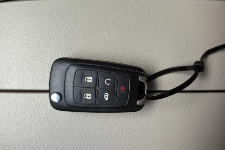 Used Buick GL8 2018 28T Luxury Model China VI Standard Interior 1