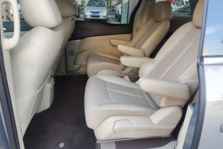 Used Buick GL8 2018 28T Prestige Version China VI Standard Interior 2