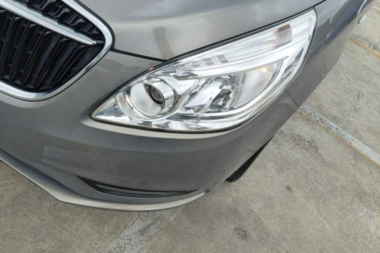 Used Buick GL8 2018 28T Luxury Model China VI Standard Left Front Headlight