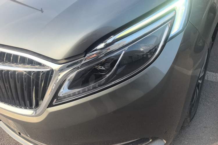 Used Buick GL8 2018 ES 28T Luxury Model China VI Standard Left Front Headlight