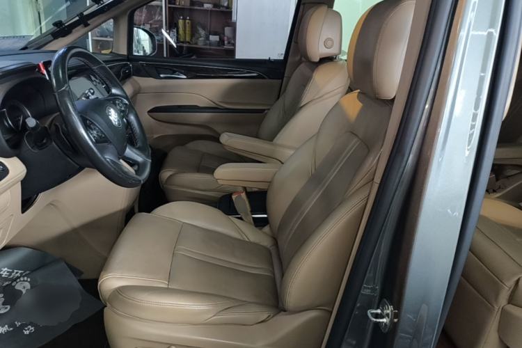 Used Buick GL8 2018 ES 28T Luxury Model China VI Standard Left Front Seat