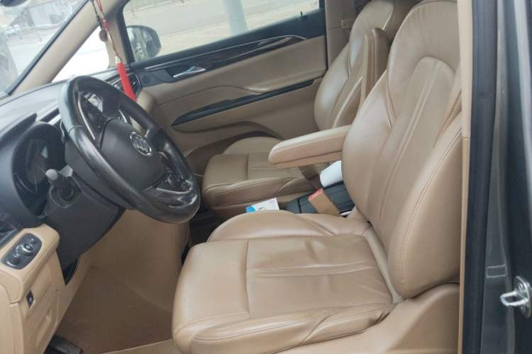 Used Buick GL8 2018 ES 28T Luxury Model China VI Standard Left Front Seat