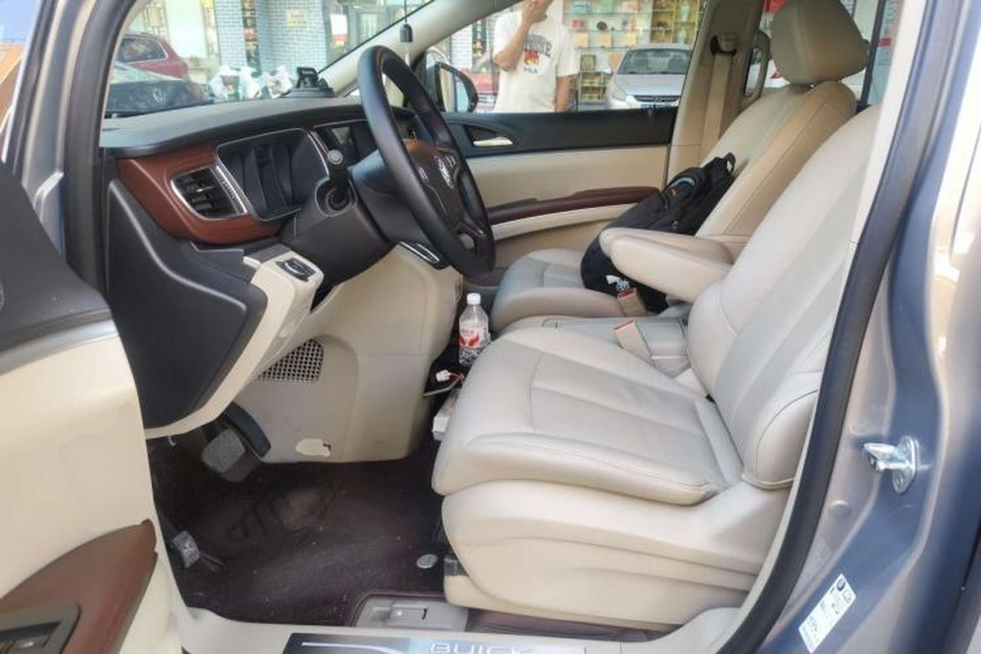 Used Buick GL8 2018 28T Prestige Version China VI Standard Left Front Seat