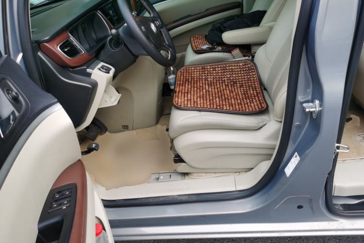 Used Buick GL8 2018 28T Luxury Model China VI Standard Left Front Seat