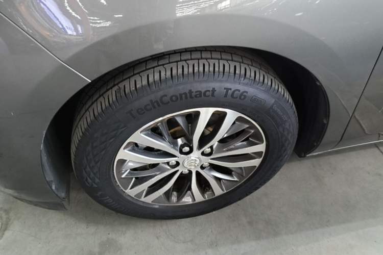 Used Buick GL8 2018 ES 28T Luxury Model China VI Standard Left Front Wheel Hub