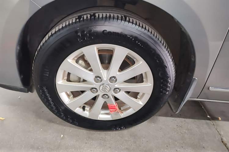 Used Buick GL8 2018 28T Prestige Version China VI Standard Left Front Wheel Hub