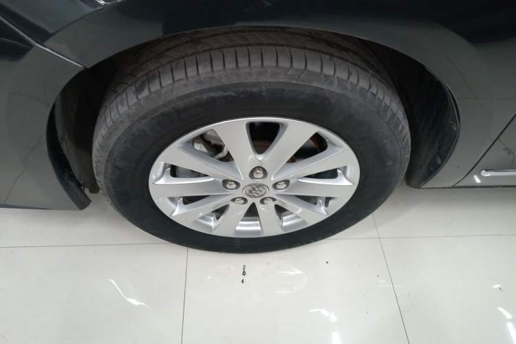 Used Buick GL8 2018 28T Luxury Model China VI Standard Left Front Wheel Hub