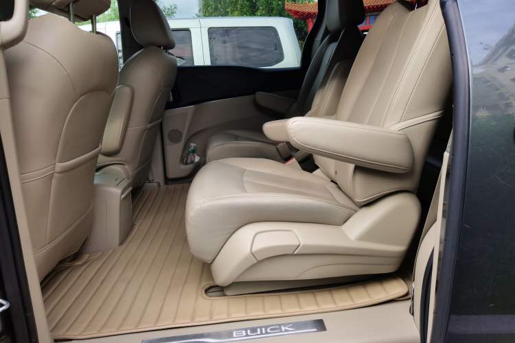 Used Buick GL8 2018 28T Prestige Version China VI Standard Left Rear Seat