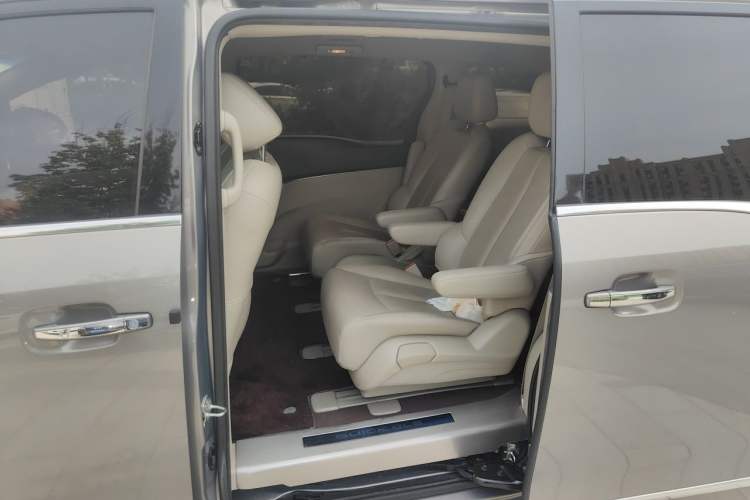 Used Buick GL8 2018 28T Luxury Model China VI Standard Left Rear Seat