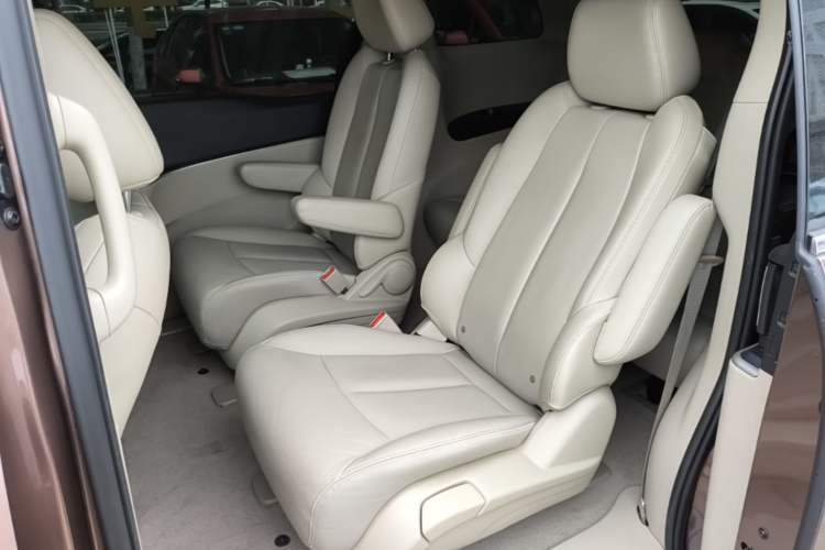 Used Buick GL8 2018 28T Luxury Model China VI Standard Left Rear Seat