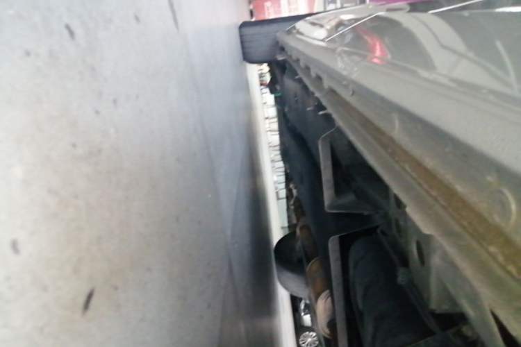 Used Buick GL8 2018 ES 28T Luxury Model China VI Standard Left Side Sill