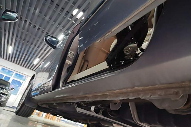 Used Buick GL8 2018 28T Prestige Version China VI Standard Left Side Sill