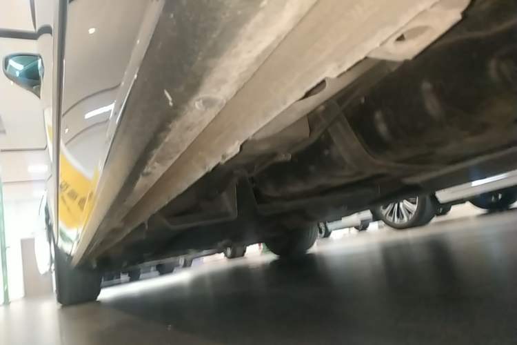 Used Buick GL8 2018 ES 28T Flagship Model China VI Standard Left Side Sill