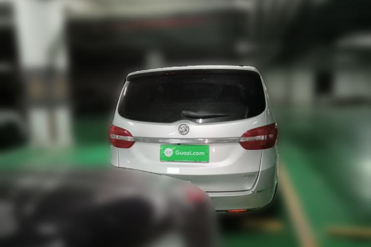 Used Buick GL8 2018 28T Luxury Model China VI Standard Rear