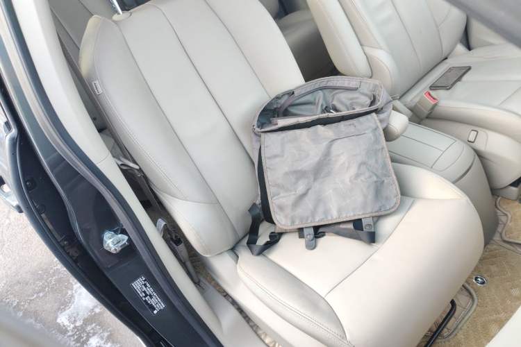 Used Buick GL8 2018 28T Luxury Model China VI Standard Right Front Seat