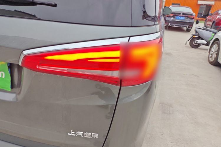 Used Buick GL8 2018 ES 28T Comfort Model China VI Standard Right Rear Taillight