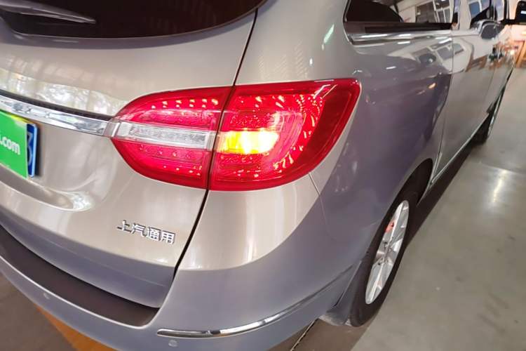 Used Buick GL8 2018 28T Prestige Version China VI Standard Right Rear Taillight