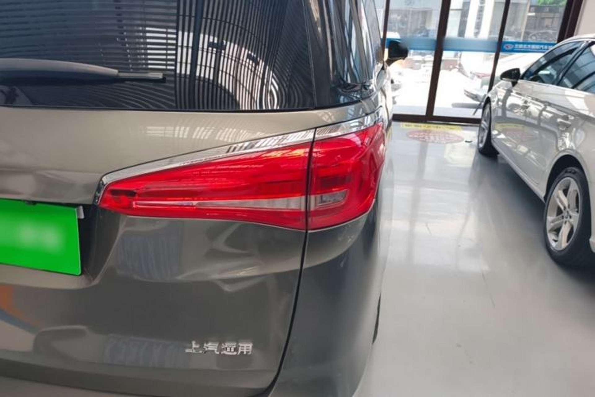 Used Buick GL8 2018 ES 28T Comfort Model China VI Standard Right Rear Taillight