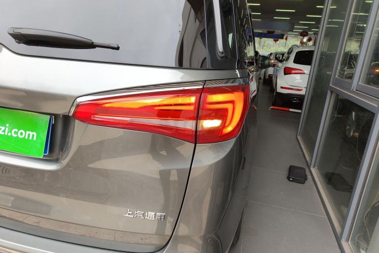 Used Buick GL8 2018 ES 28T Premium Model China VI Standard Right Rear Taillight