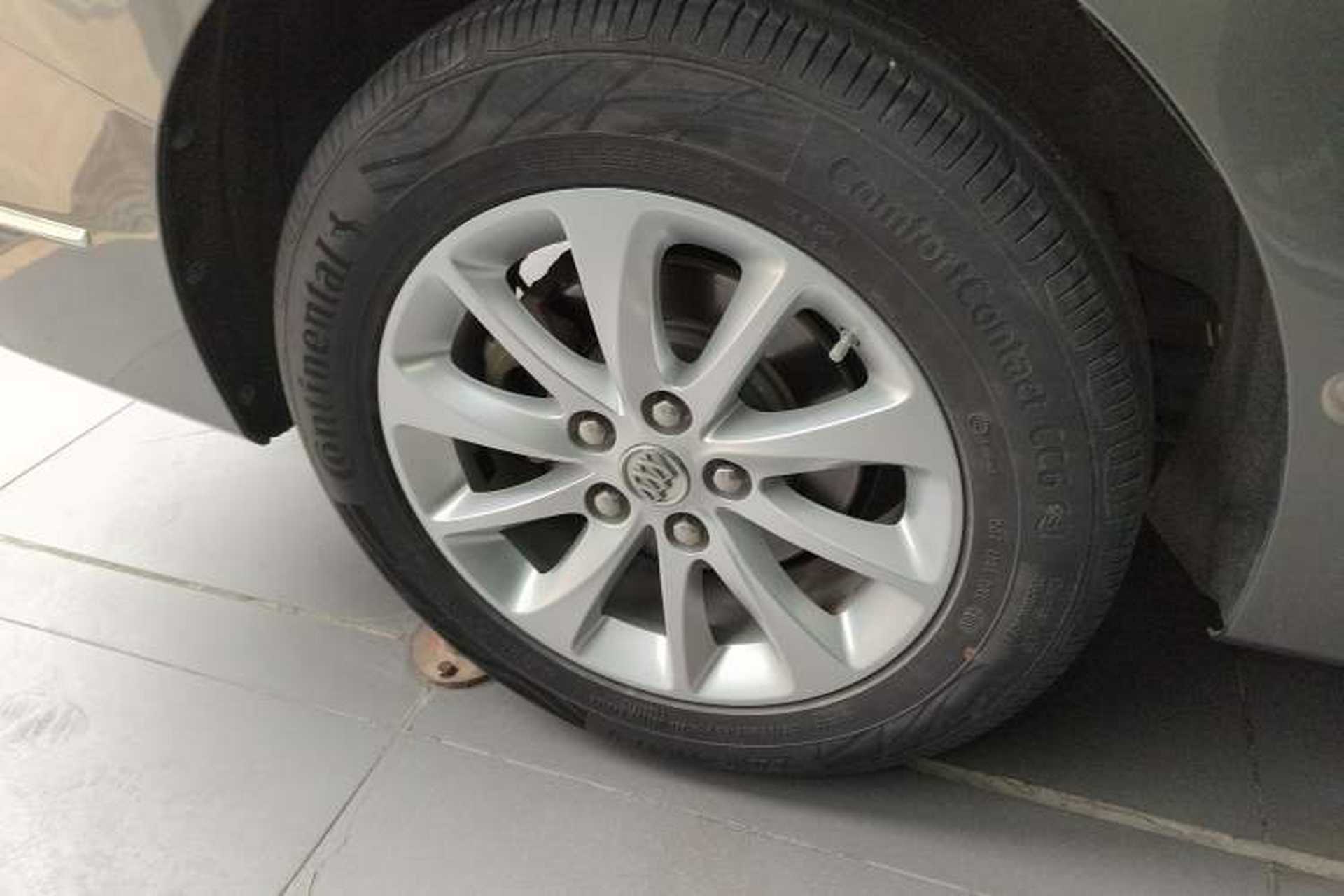 Used Buick GL8 2018 ES 28T Premium Model China VI Standard Right Rear Wheel Hub