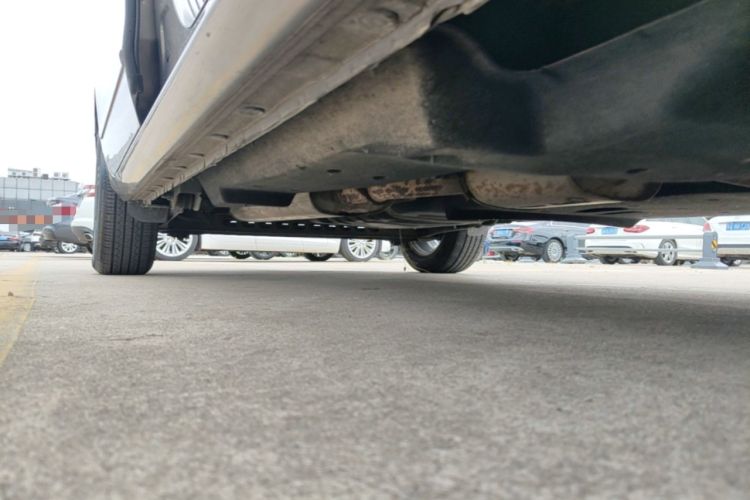 Used Buick GL8 2018 28T Luxury Model China VI Standard Right Side Sill