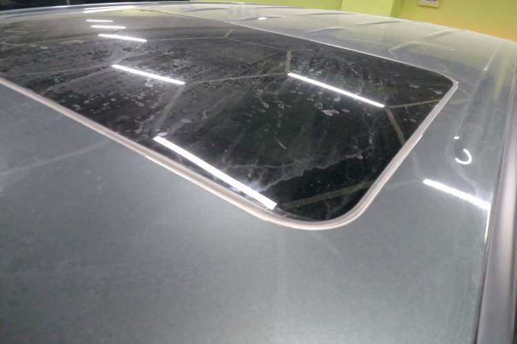 Used Buick GL8 2018 28T Luxury Model China VI Standard Roof