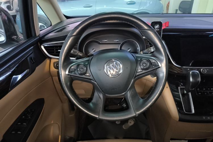 Used Buick GL8 2018 ES 28T Luxury Model China VI Standard Steering Wheel