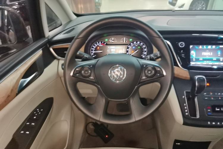 Used Buick GL8 2018 ES 28T Comfort Model China VI Standard Steering Wheel