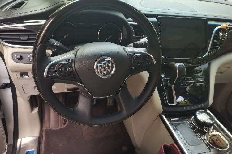 Used Buick GL8 2018 ES 28T Comfort Model China VI Standard Steering Wheel