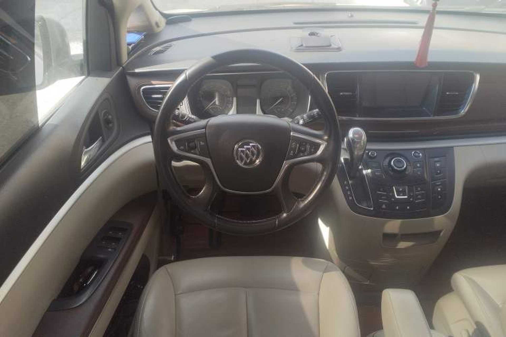 Used Buick GL8 2018 28T Prestige Version China VI Standard Steering Wheel