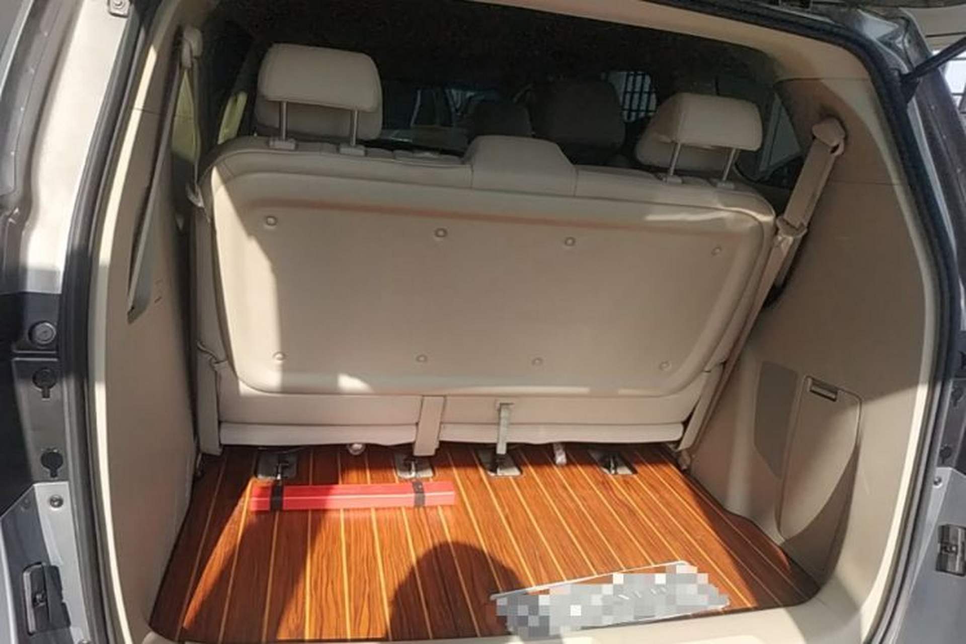 Used Buick GL8 2018 28T Luxury Model China VI Standard Trunk