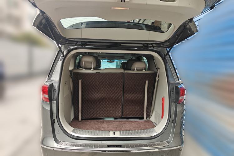 Used Buick GL8 2018 ES 28T Comfort Model China VI Standard Trunk
