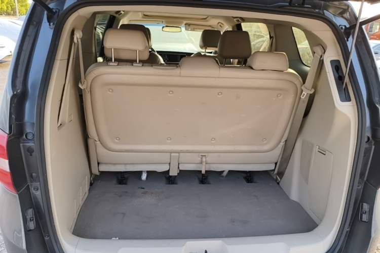 Used Buick GL8 2018 28T Prestige Version China VI Standard Trunk