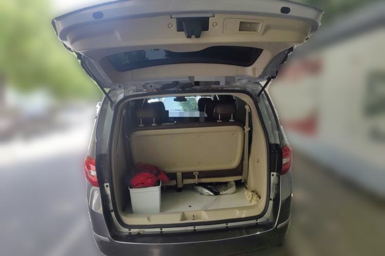 Used Buick GL8 2018 28T Comfort Model China VI Standard Trunk