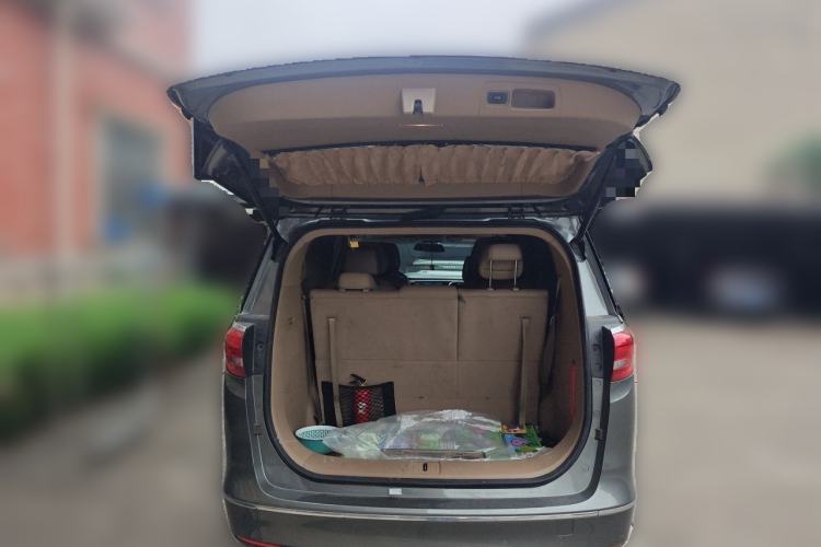 Used Buick GL8 2018 ES 28T Premium Model China VI Standard Trunk