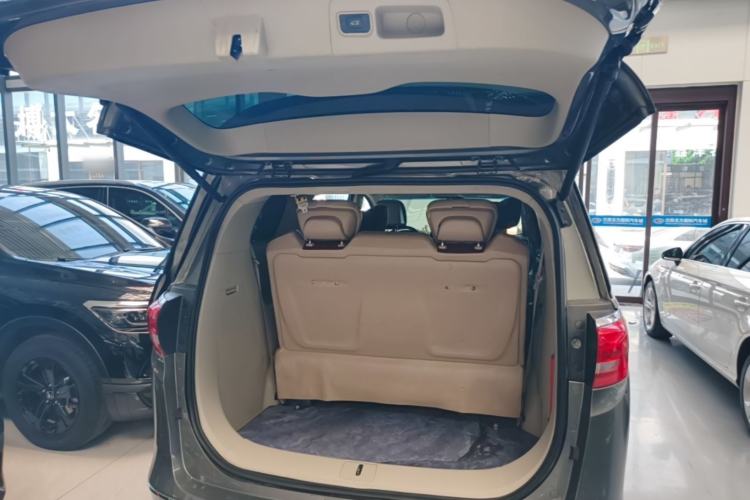 Used Buick GL8 2018 ES 28T Comfort Model China VI Standard Trunk