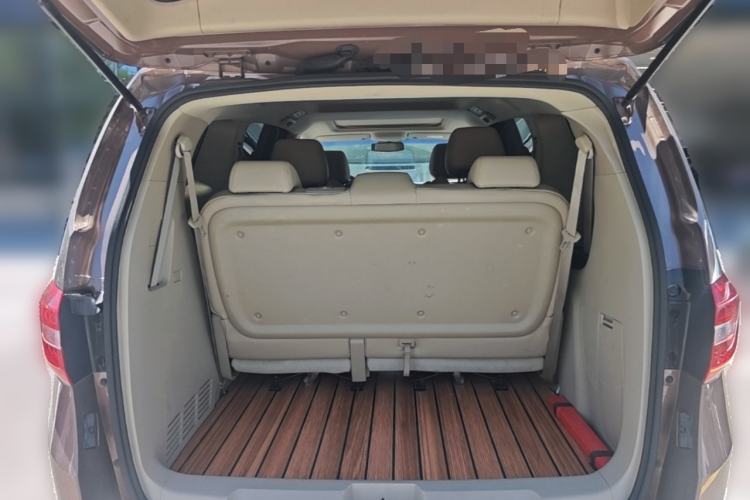 Used Buick GL8 2018 28T Luxury Model China VI Standard Trunk