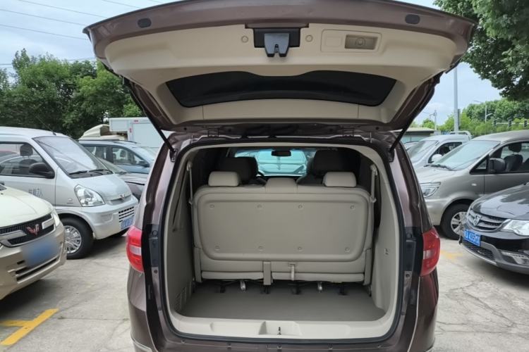 Used Buick GL8 2018 28T Luxury Model China VI Standard Trunk