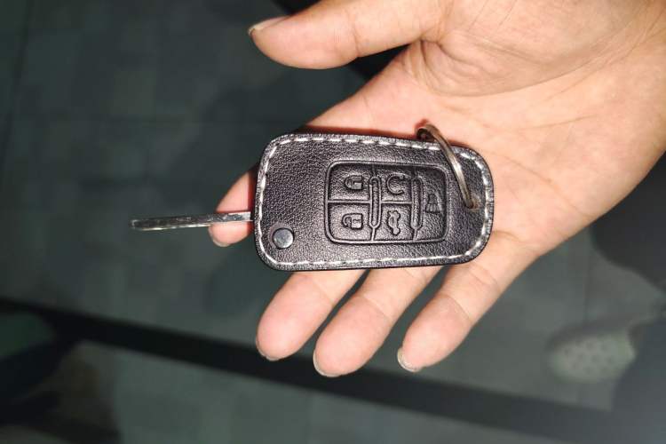 Used Buick GL8 2018 28T Luxury Model China VI Standard Vehicle Key