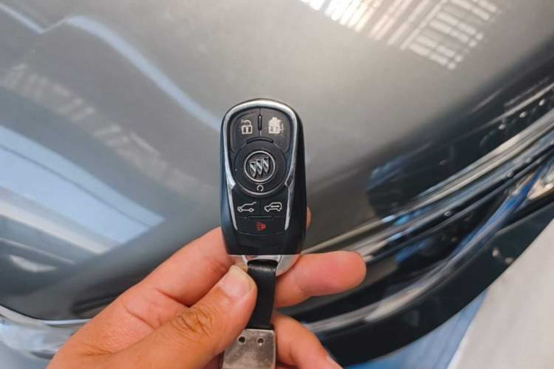 Used Buick GL8 2018 ES 28T Comfort Model China VI Standard Vehicle Key