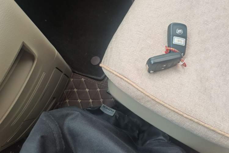 Used Buick GL8 2018 28T Comfort Model China VI Standard Vehicle Key