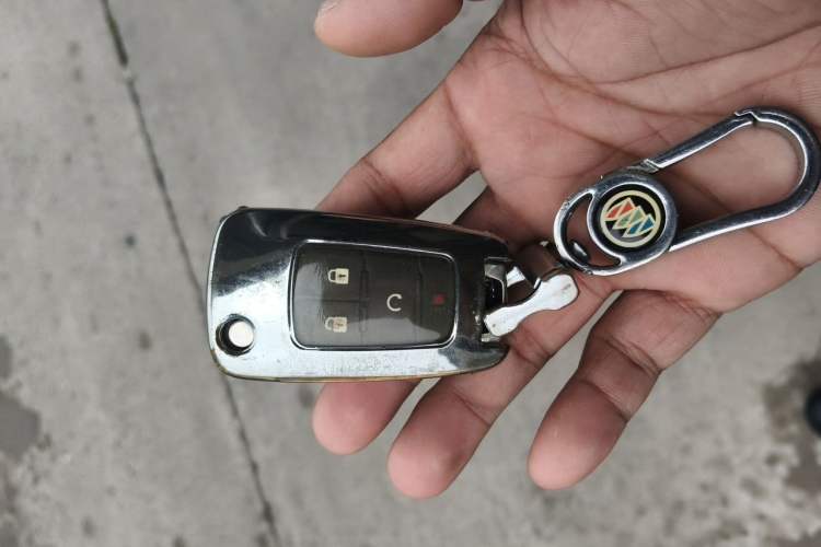 Used Buick GL8 2018 28T Comfort Model China VI Standard Vehicle Key