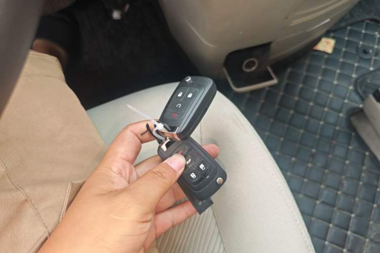 Used Buick GL8 2018 28T Comfort Model China VI Standard Vehicle Key