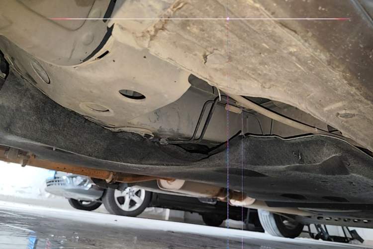 Used Buick GL8 2018 28T Comfort Model China VI Standard Chassis Front Left