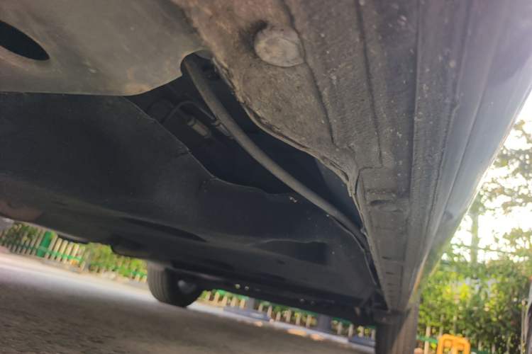 Used Buick GL8 2018 28T Comfort Model China VI Standard Chassis Front Left